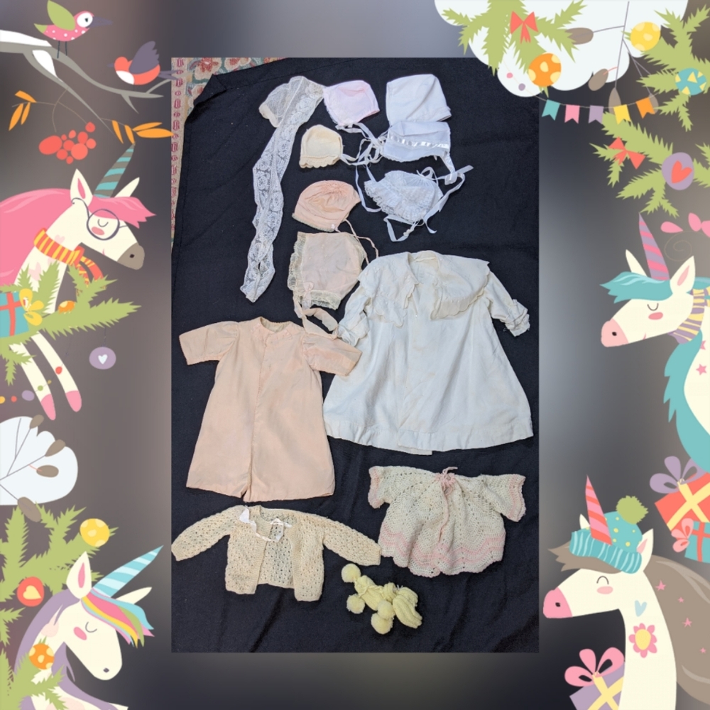 VINTAGE ANTIQUE BABY CLOTHING LOT - Picture 4 of 4